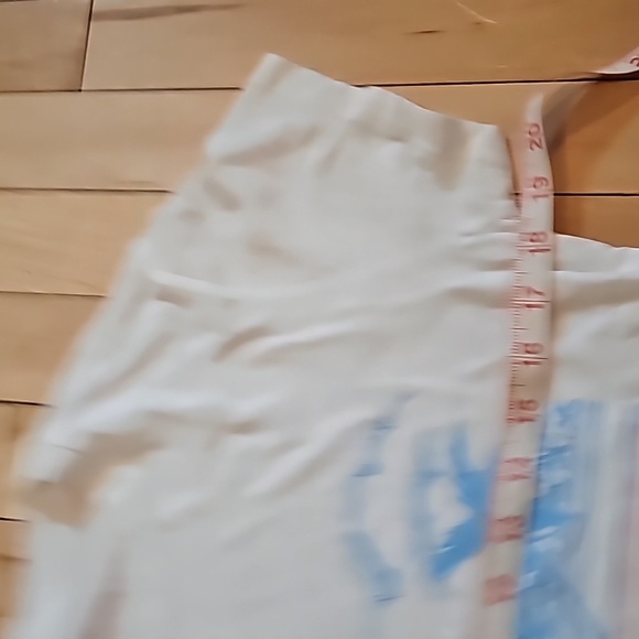 Billabong short sleeved tee - Picture 2 of 5